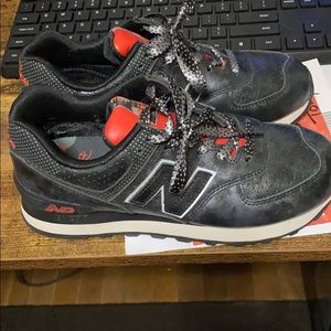 New Balance black Disney